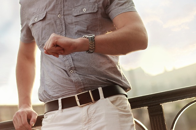 Les modèles de remontoirs à montres pour homme : un guide complet