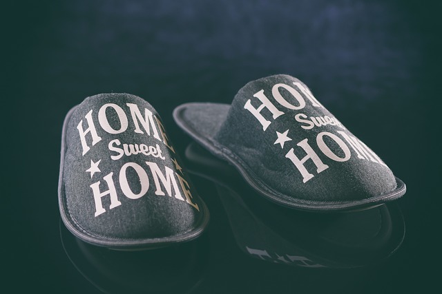 Chaussons pour femmes : la tendance incontournable de la mode